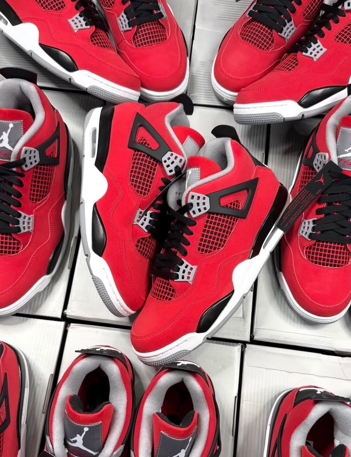 Air Jordan 4 Red